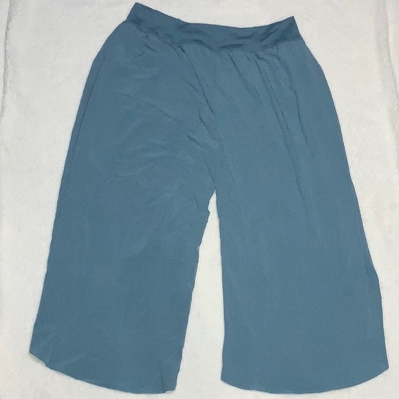 HALARA - NWT Breezeful™ High Waisted Palazzo Flowy Split Wide Leg Quick Dry Pant - Picture 8 of 12